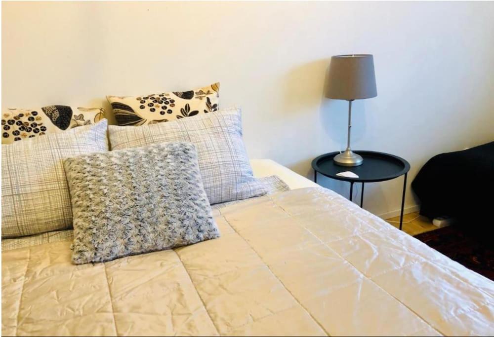 Scandinavian 2-Rooms Apartment City Center Helsingfors Exteriör bild